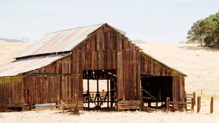 Sources of Reclaimed Wood - Old Barns and Farmhouses